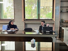 نشست معرفی و توسعه کلان پروژه هوشمند سازی در بیمارستان ولیعصر (مجتمع بیمارستانی امام خمینی ره) با حضور جناب آقای دکتر ماشااله ترابی و سرکار خانم دکتر زهرا پناهی،ریاست محترم بیمارستان ولیعصر(عج)